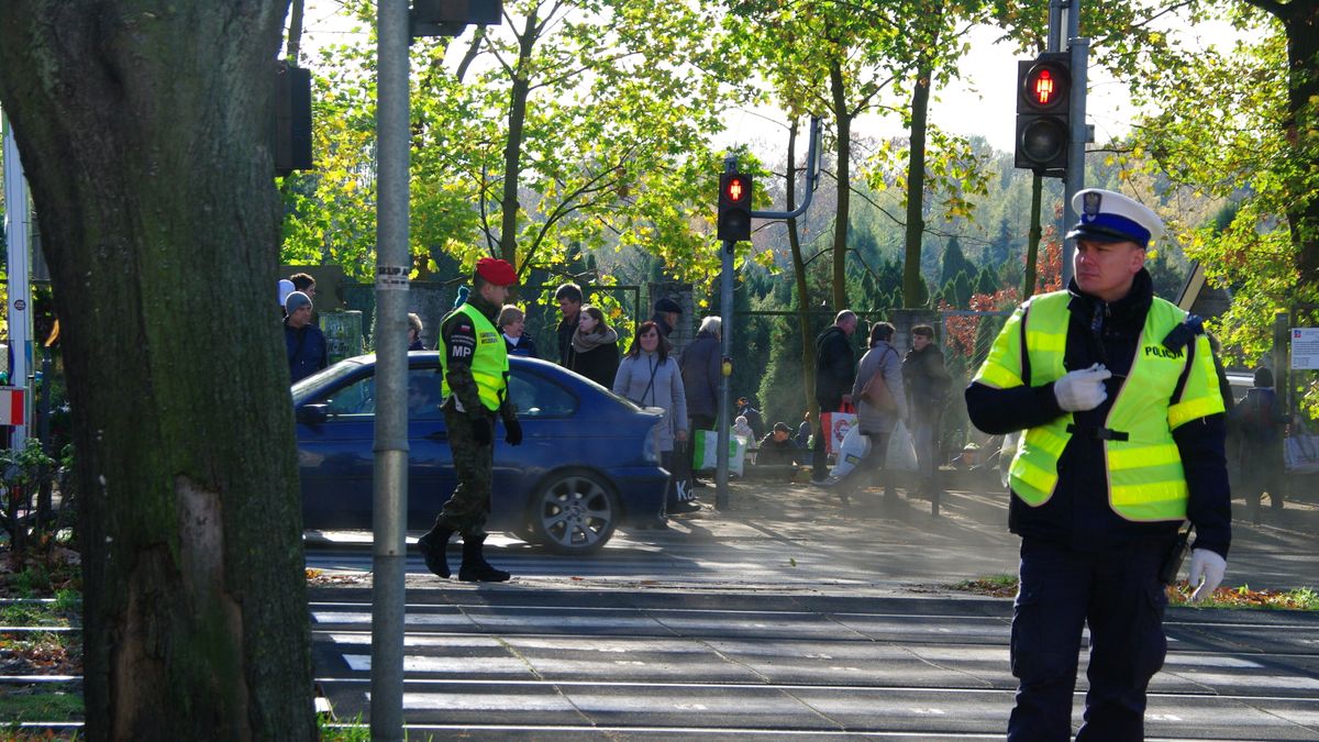 Tylko do piątku, do godziny 18, zatrzymano ponad 100 nietrzeźwych kierowców.