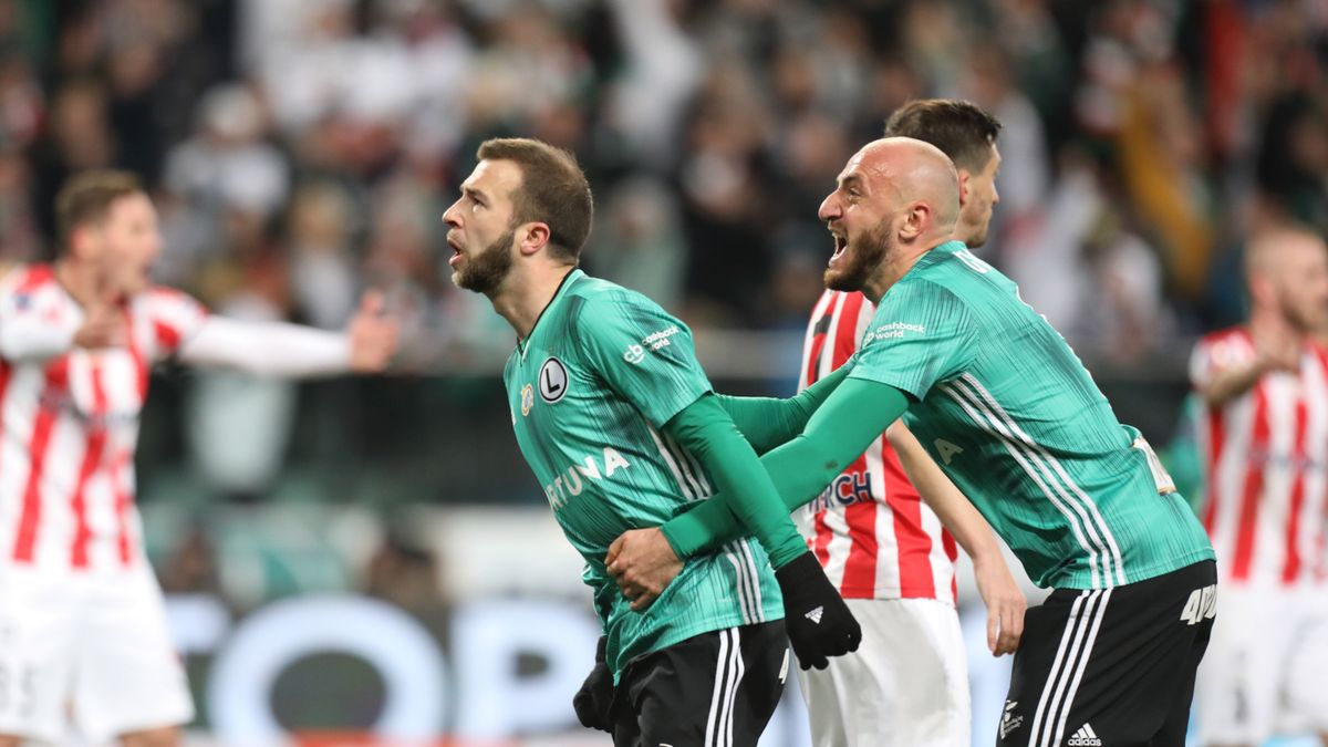 PAP / Leszek Szymański / Na zdjęciu: Domagoj Antolić i Walerian Gwilia