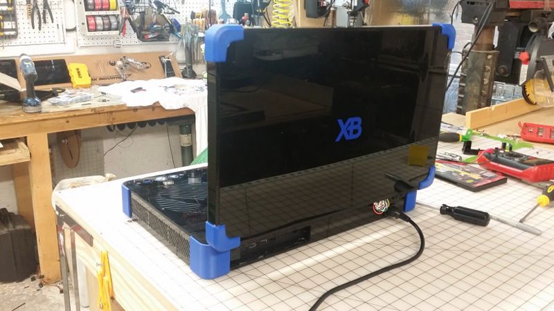 Xbook One - Xbox One jak laptop! Przenośna konsola nowej generacji 2