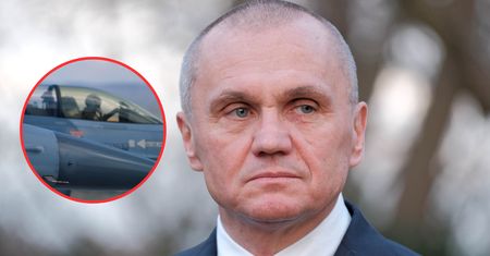 Huk nad Warszawą. Gen. Polko o pilocie. "Poniosła go fantazja"