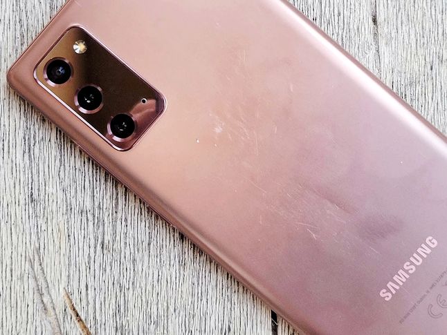 Galaxy Note 20 miał obudowę wyjątkowo podatną na zarysowania