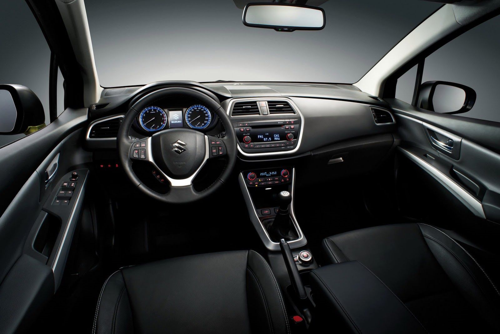 Nowe Suzuki SX4 - japoński crossover w szczegółach [galeria] 49
