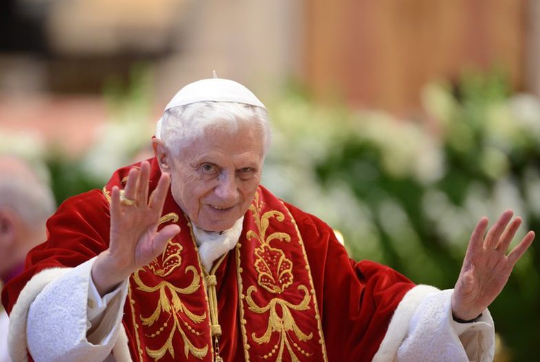 Benedykt XVI powrócił do Watykanu