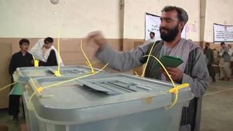 W dawnym bastionie Talibanu wyborcy ustawiają się w kolejkach, żeby oddać głosy