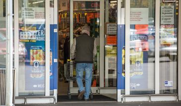 Święto Trzech Króli. Sklepy otwarte 6 stycznia i niedziele handlowe 2021