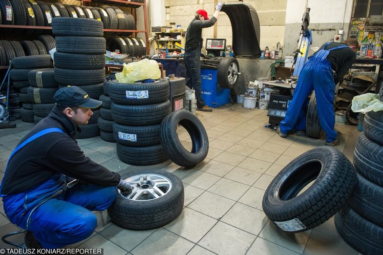 Najwięcej deficytowych przedsiębiorstw jest w sektorze przemysłowym oraz w handlu i warsztatach samochodowych