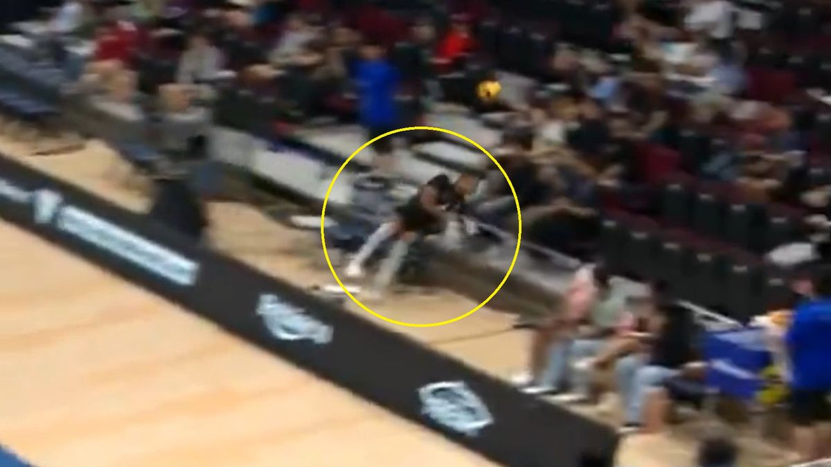 Twitter / Polsat Sport / niebezpieczna sytuacja w meczu Iran - Egipt