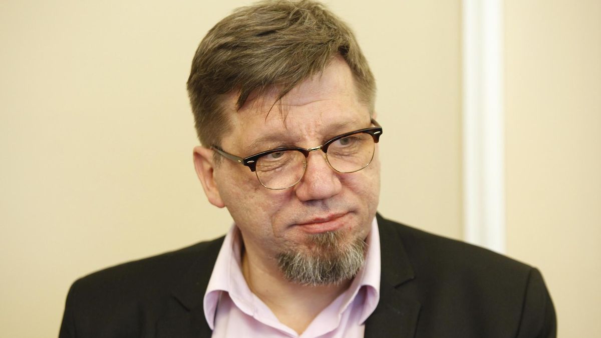 Przewodniczący Krajowej Rady Radiofonii i Telewizji Witold Kołodziejski.