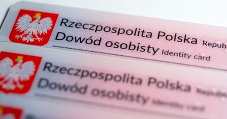 Nowe dowody osobiste od 8 listopada. W piątek od 12:00 nie złożysz wniosku
