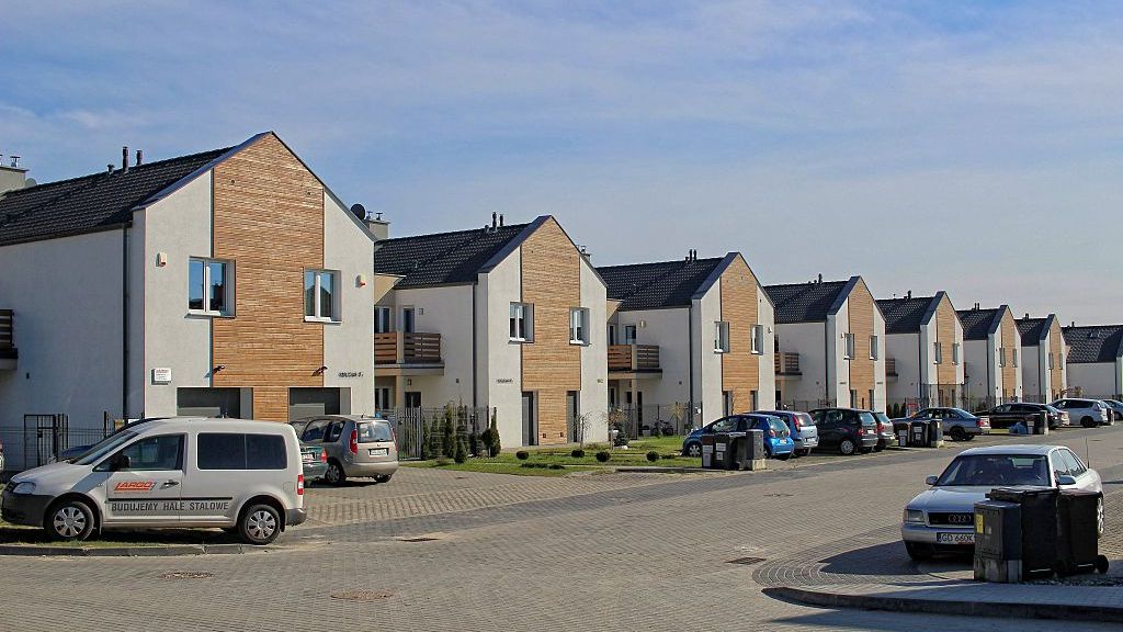 "Zakaz budowy domów", "paraliż"? Wyjaśniamy, co się zmienia od jutra
