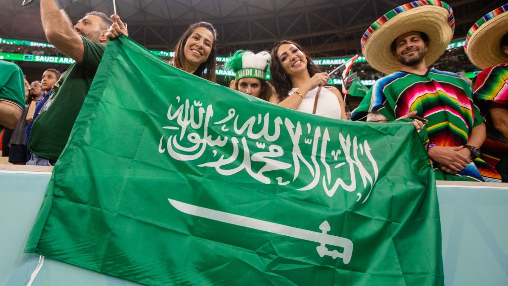 Zdjęcie okładkowe artykułu: Getty Images / Doug Zimmerman/ISI Photo / Na zdjęciu: kibice Arabii Saudyjskiej