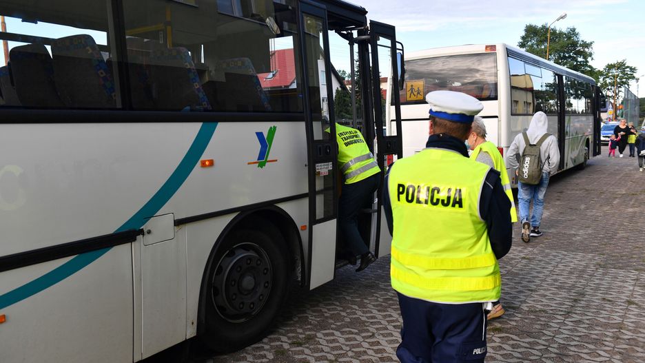 Wrocław. Pasażer autobusu ze złotą kartą miał molestować nastolatki podczas podróży / foto ilustracyjne