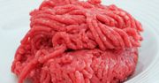 Surowe mięso mielone z wołowiny (80% mięsa, 20% tłuszczu)
