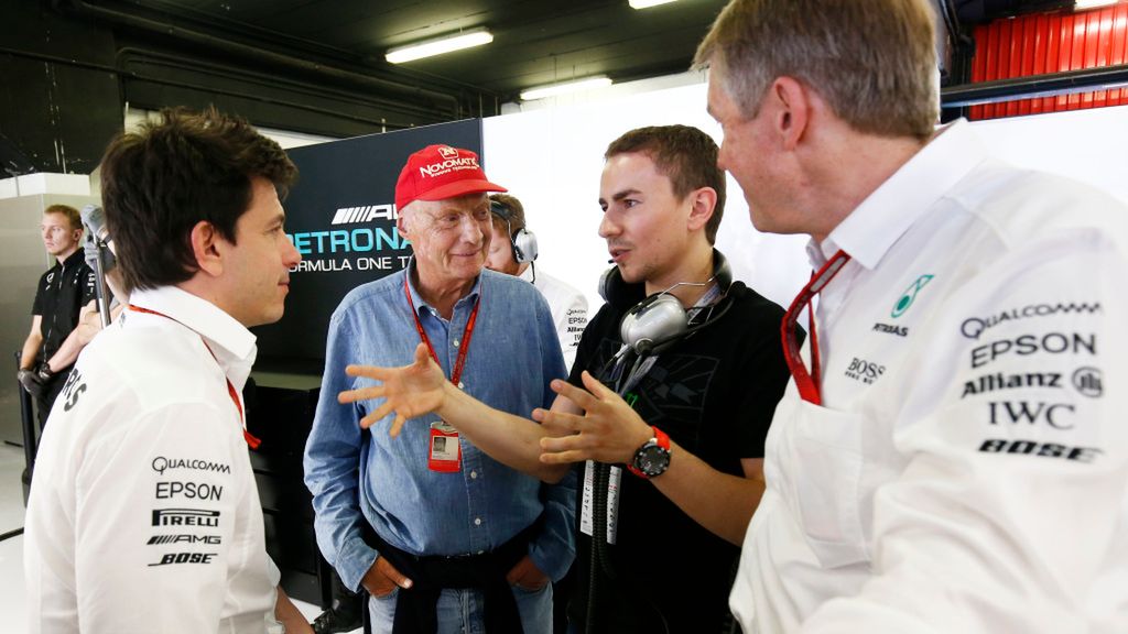 Zdjęcie okładkowe artykułu: Materiały prasowe / Mercedes AMG Petronas F1 / Toto Wolff i Niki Lauda