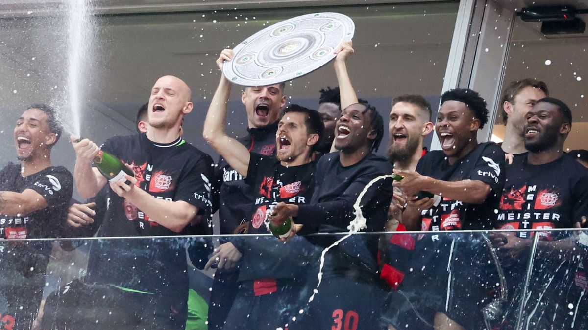 radość piłkarzy Bayeru 04 Leverkusen
