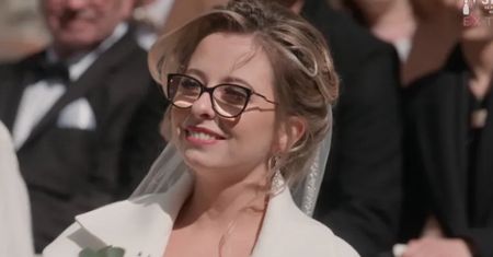 Karolina ze "Ślubu od pierwszego wejrzenia" już tak nie wygląda. Zafundowała sobie NOWĄ FRYZURĘ
