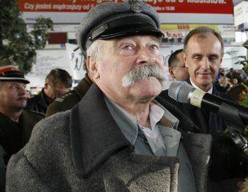 Miał dziwne przeczucie przed lotem. 16 lat od śmierci Janusza Zakrzeńskiego