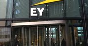 EY zatrudnia. Praca dla 300 osób