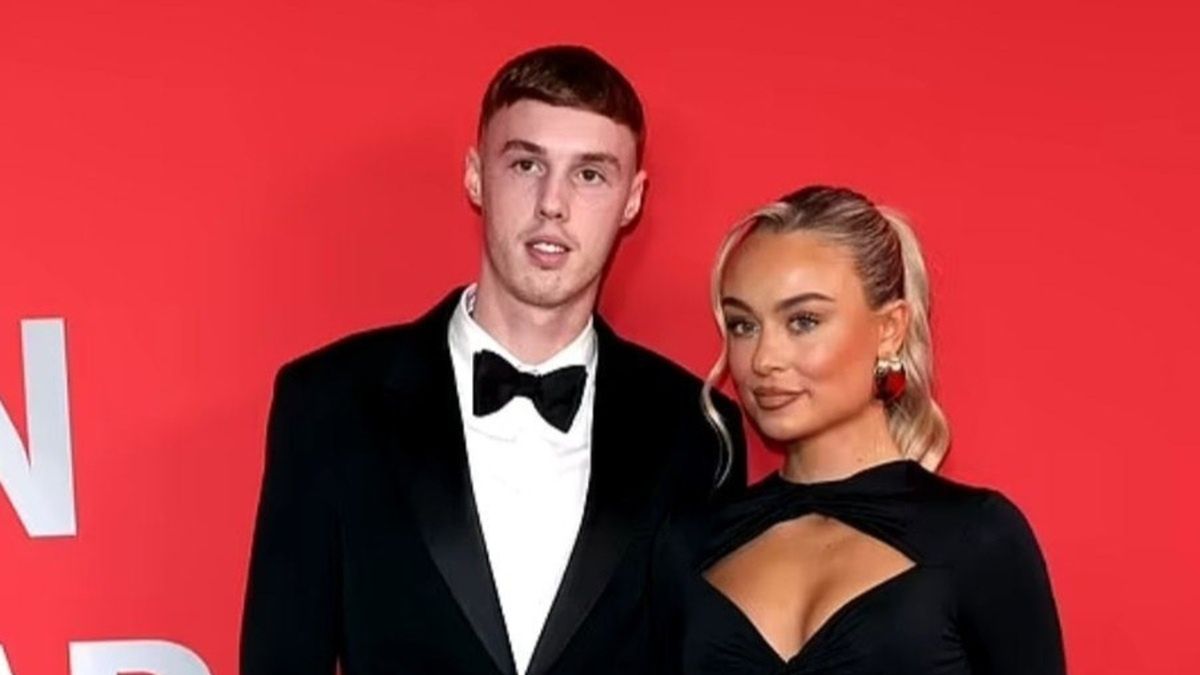 Cole Palmer i Connie Grace na wspólnym zdjęciu