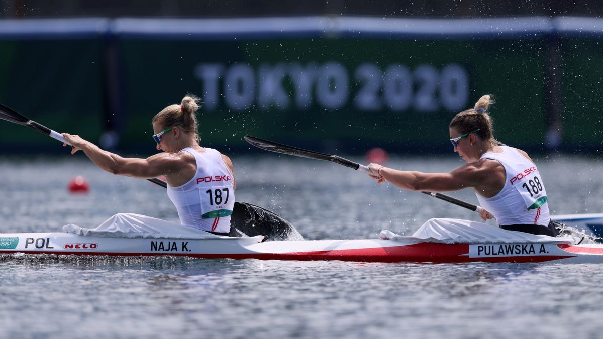 Polki Karolina Naja (z lewej) i Anna Puławska