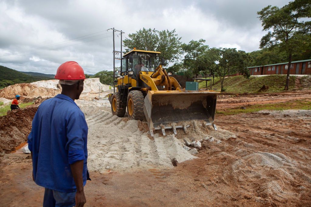 Lithium mine in Zimbabwe. The Chinese are also investing in the extraction of this resource in this country.