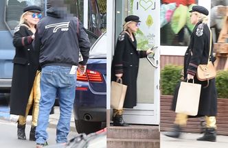 Monika Olejnik w złotych spodniach zajada samotnie lunch