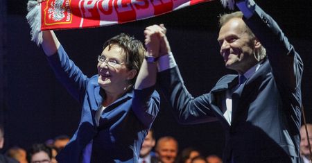 Tusk gratuluje Kopacz. "Wspaniała wiadomość dla Polski"
