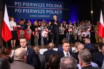 Nawrocki apeluje do Czarzastego. "15 zamrożonych projektów ustaw"