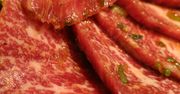 Surowe steki z rostbefu wołowego (samo mięso, II klasa mięsa)