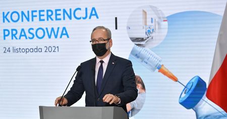 "Mały krętacz". Ostro o Niedzielskim