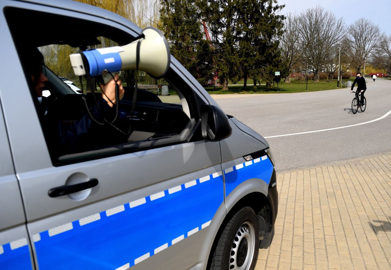 22-latka pod wpływem alkoholu trenowała jazdę samochodem przed egzaminem na prawo jazdy