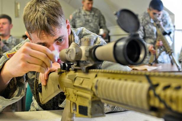Karabin wyborowy M110 (Fot. Flickr/US Army Europe Images/Lic. CC by)
