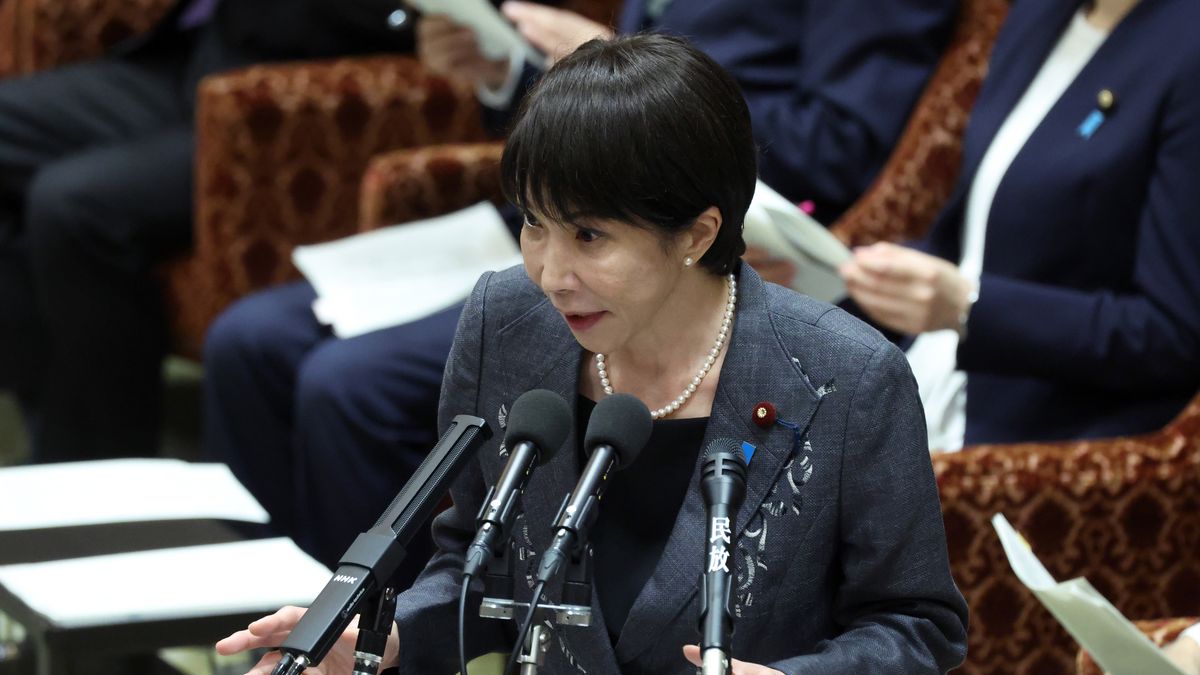 Sanae Takaichi, Japan's prime minister, speaks during a budget committee session at the lower house of parliament in Tokyo, Japan, on Tuesday, Dec. 9, 2025. Earlier, Japanese bond yields rose across the curve after data showed that the economy shrank in the three months through September, giving some justification for Takaichi's stimulus package announced last month. Photographer: Kiyoshi Ota/Bloomberg via Getty Images