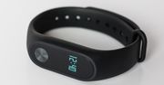 Xiaomi Mi Band 2: test solidnej smartopaski nie tylko dla sportowców