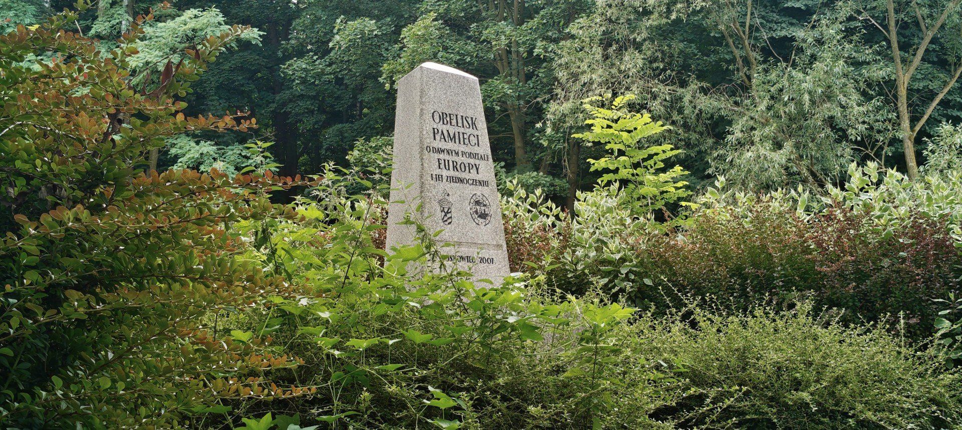 To JEDYNE takie miejsce w EUROPIE! Zderzyli się tu ZABORCY. Odkryj fenomen Trójkąta Trzech Cesarzy, miejsca które zmieniło historię. ZDJĘCIA