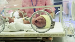 Izba bez lekarza zamiast porodówki? MZ nie chce dopłacać do nierentownych oddziałów