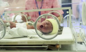 Izba bez lekarza zamiast porodówki? MZ nie chce dopłacać do nierentownych oddziałów