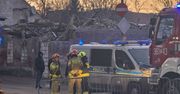 Zawalił się budynek przy ul. Chmielnej. Na miejscu pracują strażacy