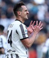 Juventus chce napastnika. Co z przyszłością Arkadiusza Milika?