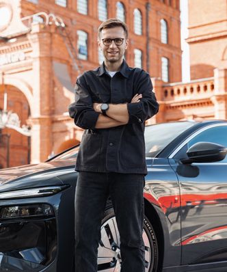 Polski mistrz ma odpowiedź na ceny paliw. 1338 km na jednym ładowaniu