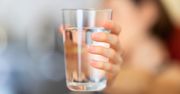 Źle śpisz? Stosuj rano 15-minutowy trik, a będziesz zasypiać jak dziecko