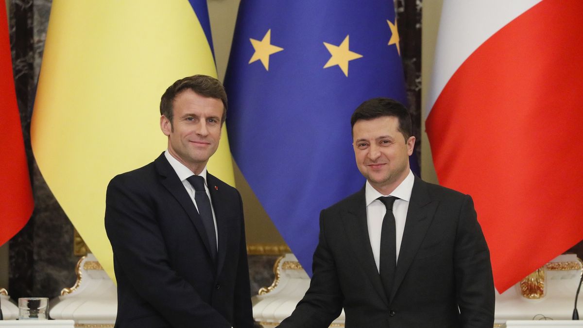 Prezydent Francji podczas spotkania ze swoim ukraińskim odpowiednikiem w Kijowie 