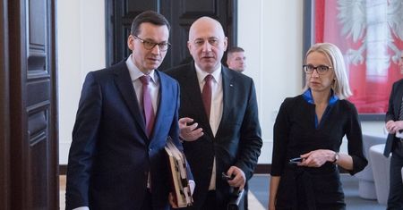 Polska wśród najbardziej zagrożonych krajów. Alarmujące statystyki długu zagranicznego