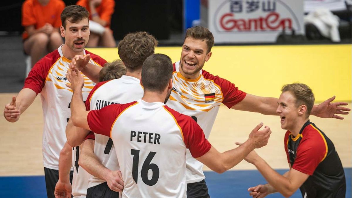 Materiały prasowe / VolleyballWorld / Na zdjęciu: reprezentacja Niemiec