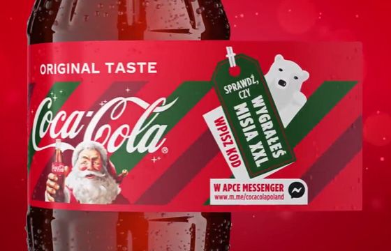 Świąteczne etykiety, trasa ciężarówek i loteria z misiami w kampanii Coca-Coli na Boże Narodzenie (wideo)