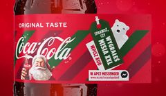 Świąteczne etykiety, trasa ciężarówek i loteria z misiami w kampanii Coca-Coli na Boże Narodzenie (wideo)