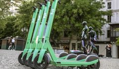 Zmienny regulamin, odpowiedzialni głównie klienci. UOKiK stawia zarzuty ws. wynajmu hulajnóg i rowerów od Bolta