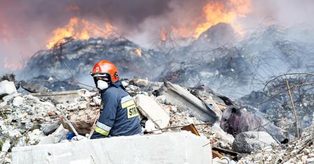 Pożary wysypisk śmieci skaziły ziemię. Ekobombą nikt się nie zajmuje