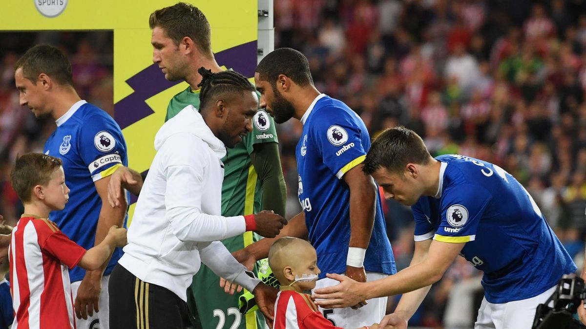Bradley Lowery, 5-letni kibic Sunderlandu, który zmaga się z nowotworem (zdjęcie sprzed meczu Sunderland - Everton)