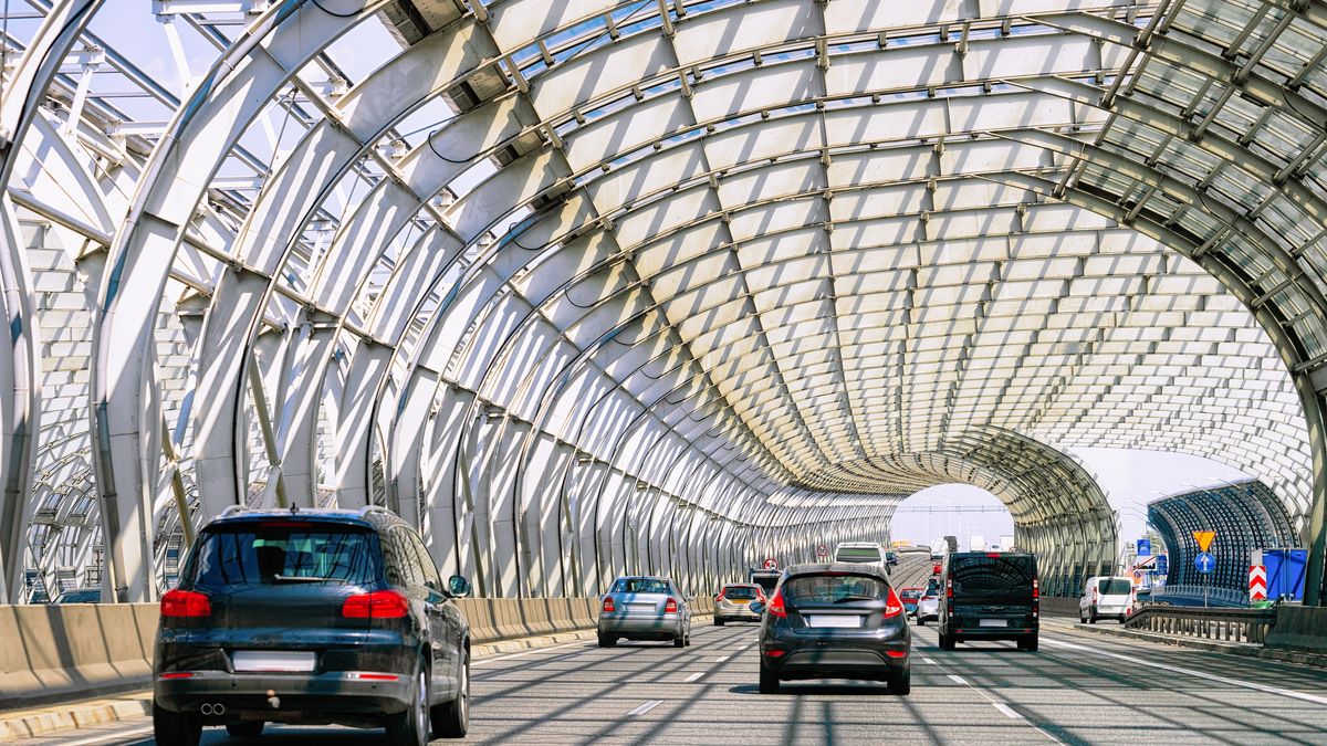 UE chce nałożyć podatek na auta spalinowe